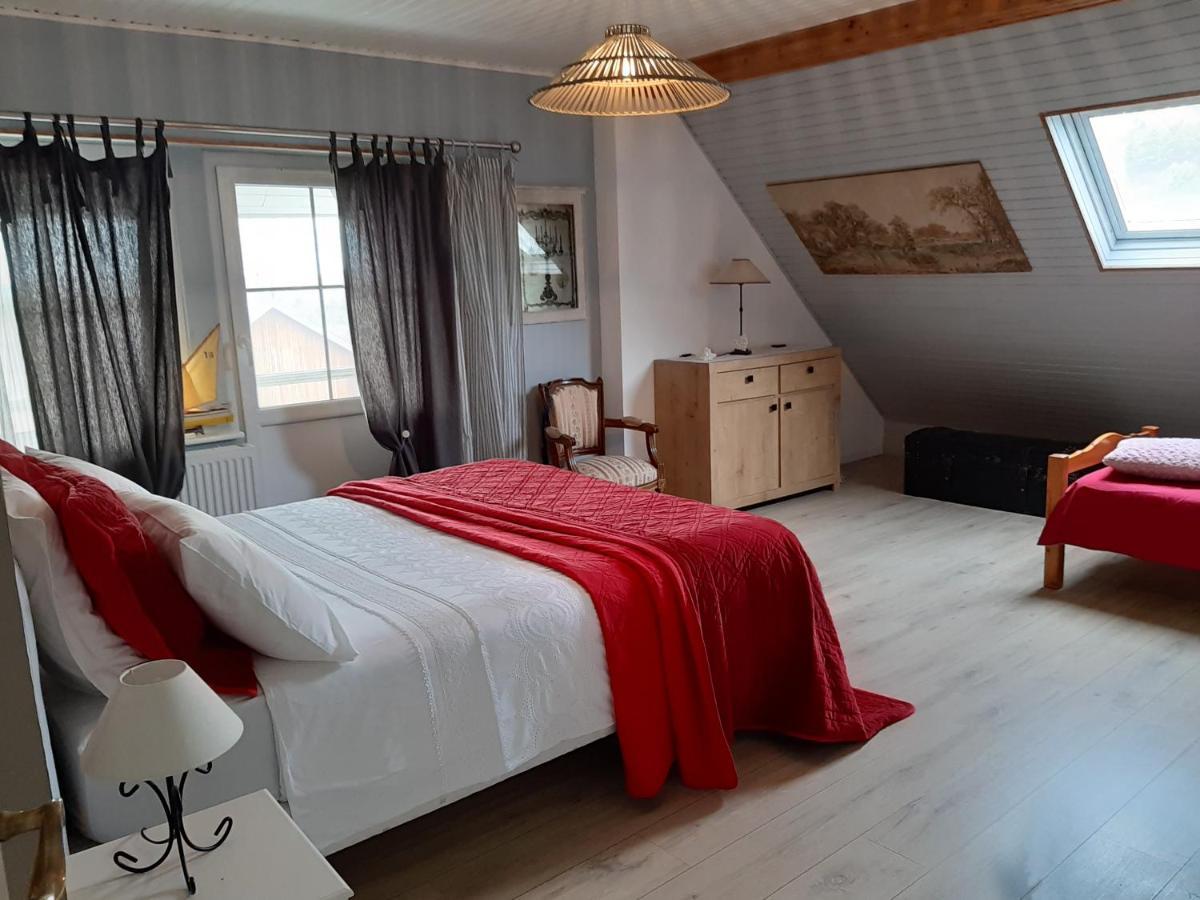 Chambres D'Hotes Des 2 Lacs Pierre-Percee Ngoại thất bức ảnh
